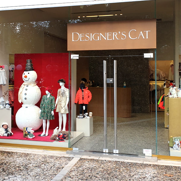 New store Designer's Cat  in Kifisia