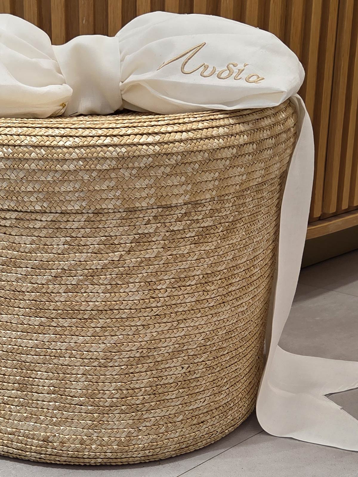 Handmade baptism basket with lid-DENIS