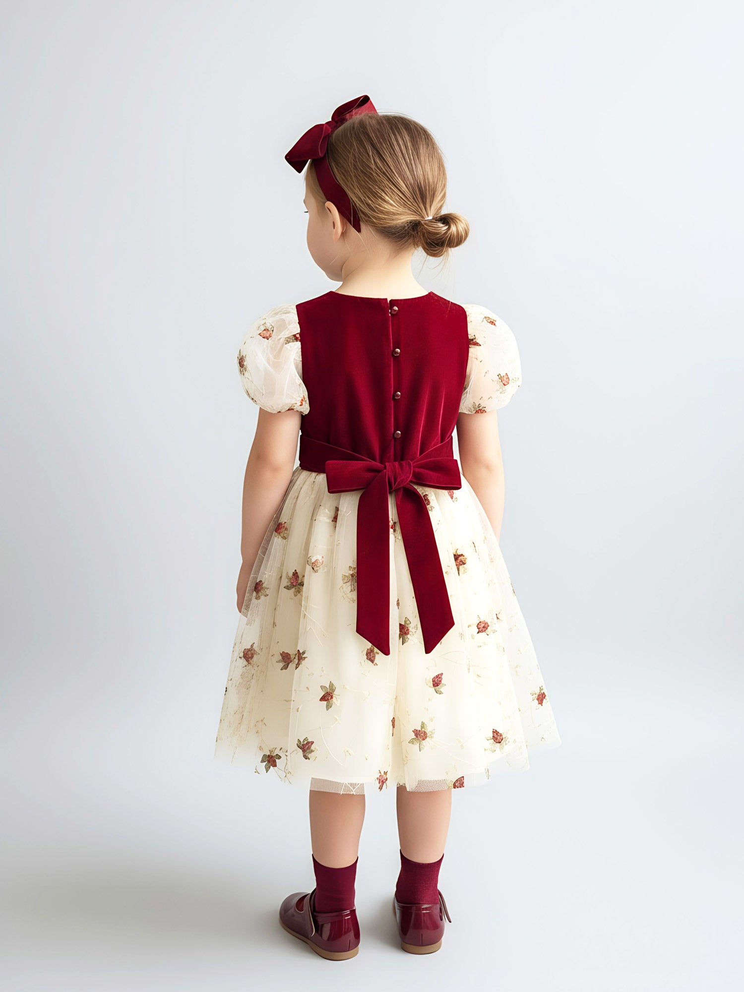 Girl's embroidered dress with silk velvet - CHRISTMAS FLOWER