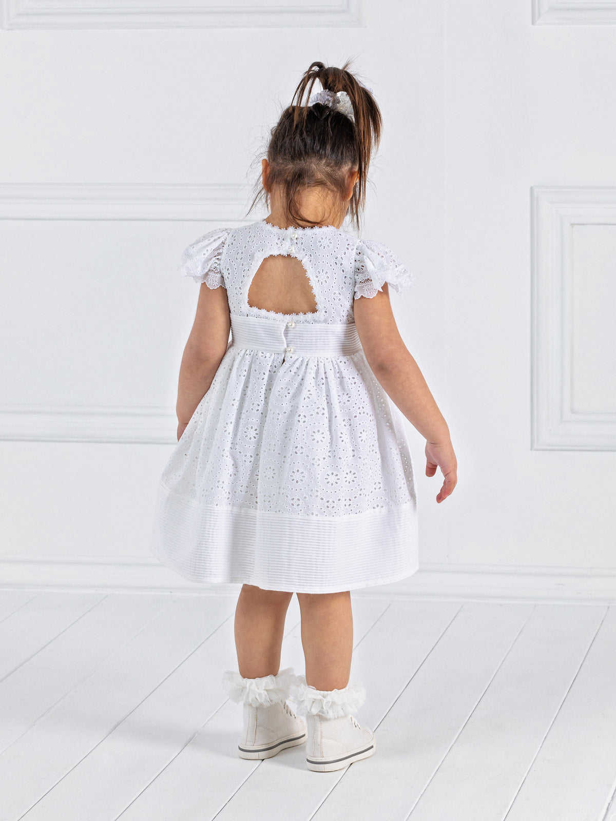 Girl's dress with broderie lace - HONESTY