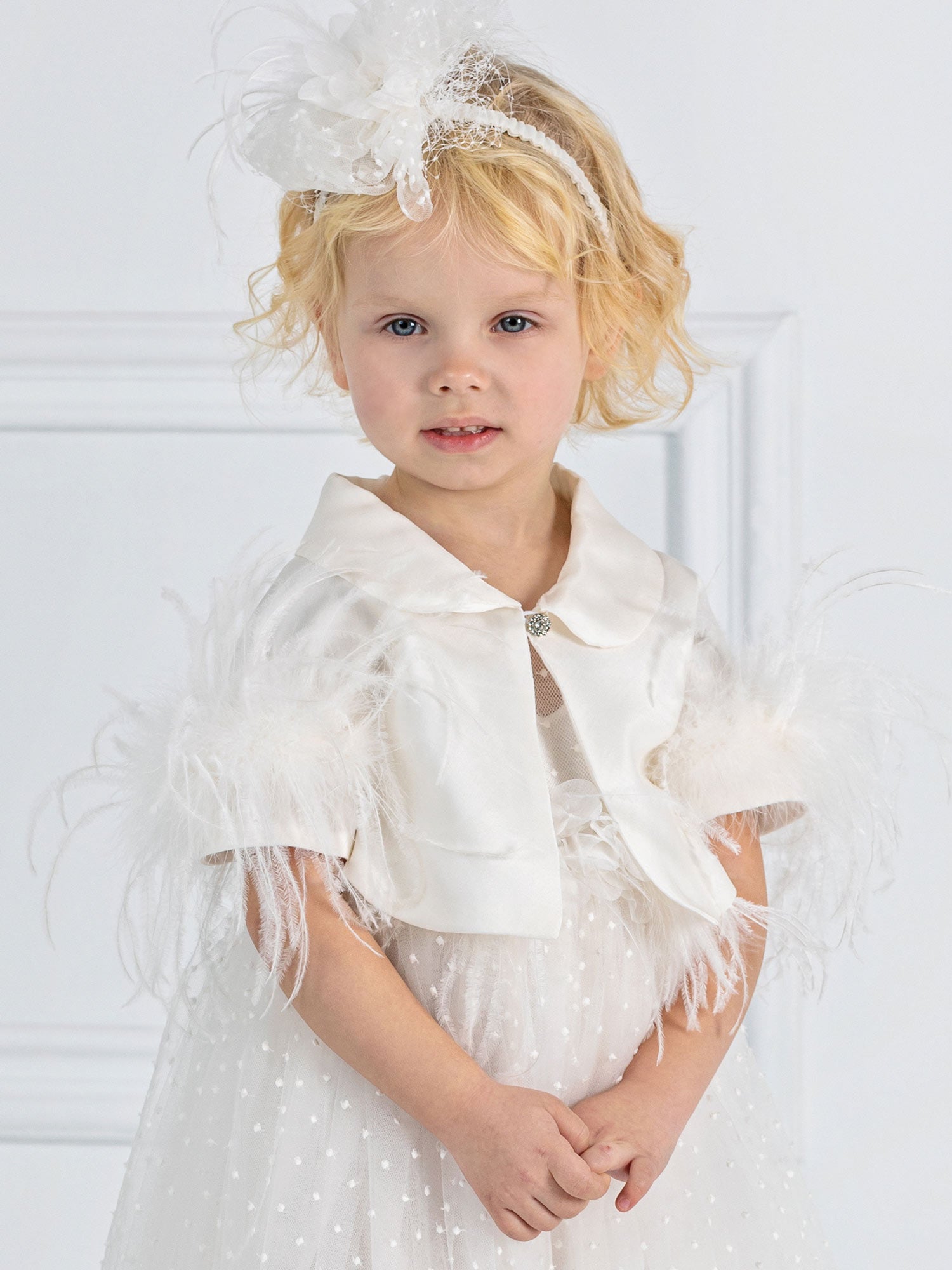 Baby's silk Bolero with feathers - ALBINA white