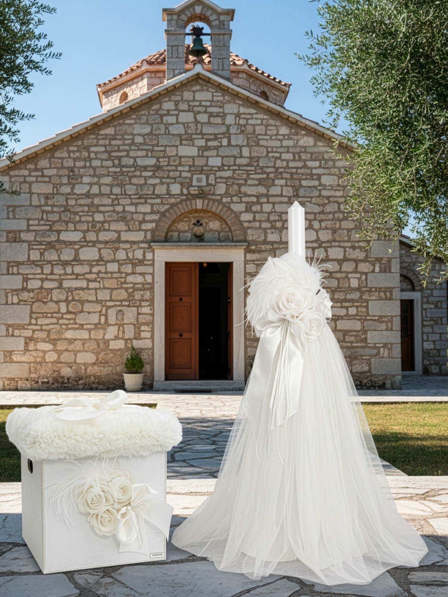 Christening candle with flowers - HERSILIA