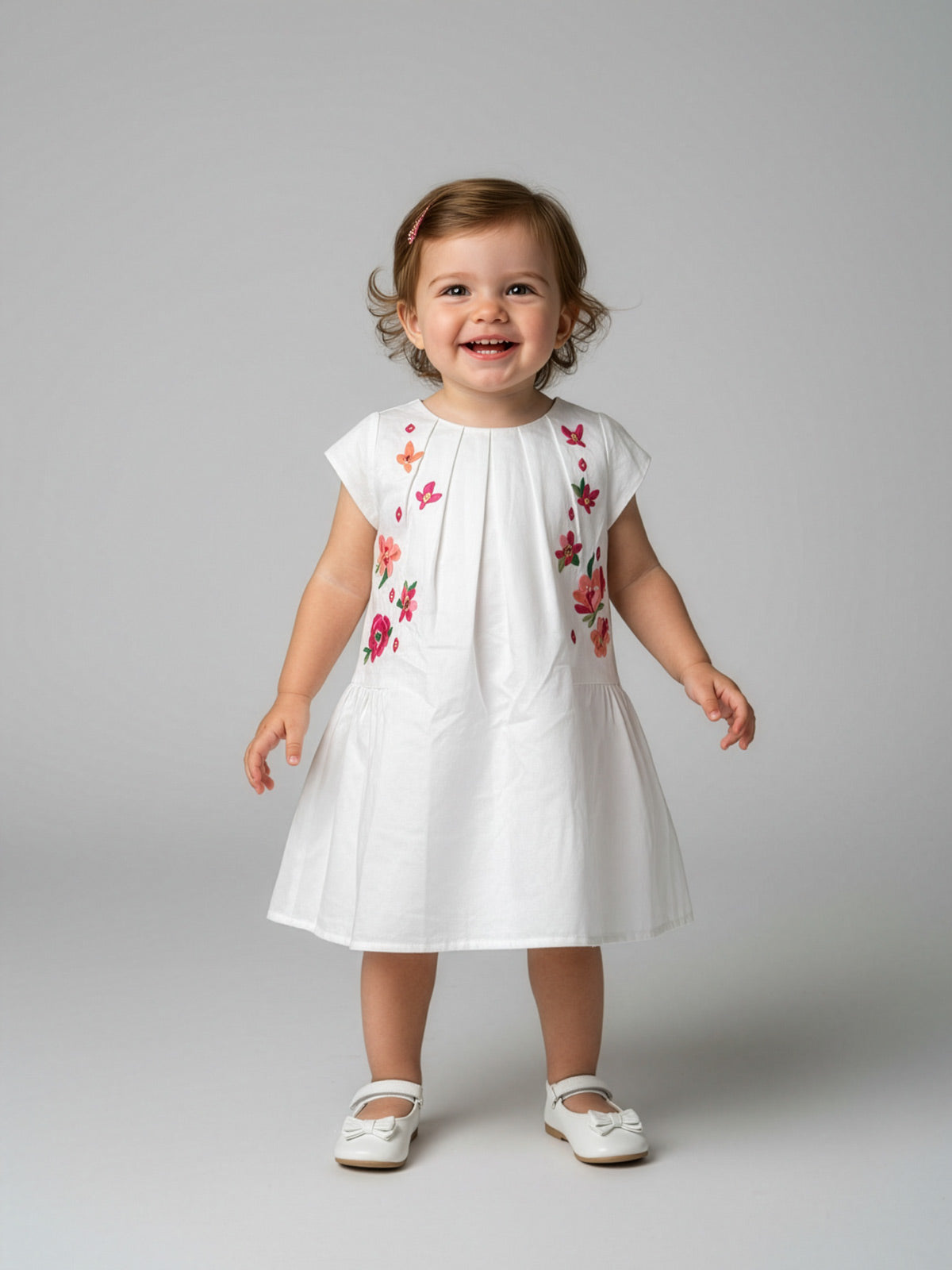 Catimini Βρεφικό φόρεμα με κεντημένα λουλούδια