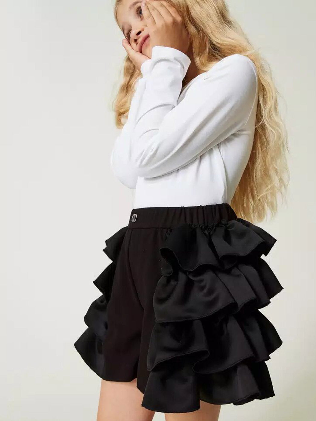 TWINSET Girl mini shorts-skirt with ruffle - 232GJ2211 Black