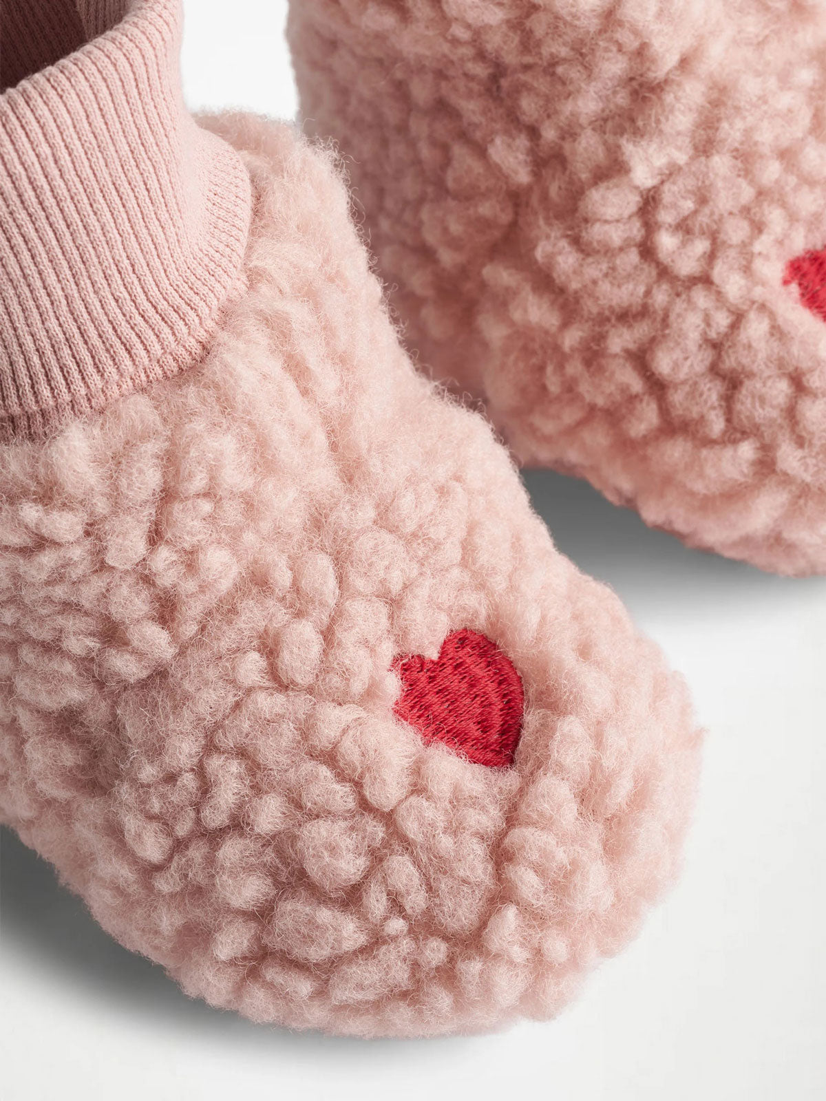 Molo Pink baby booties UMUT-7W26U101
