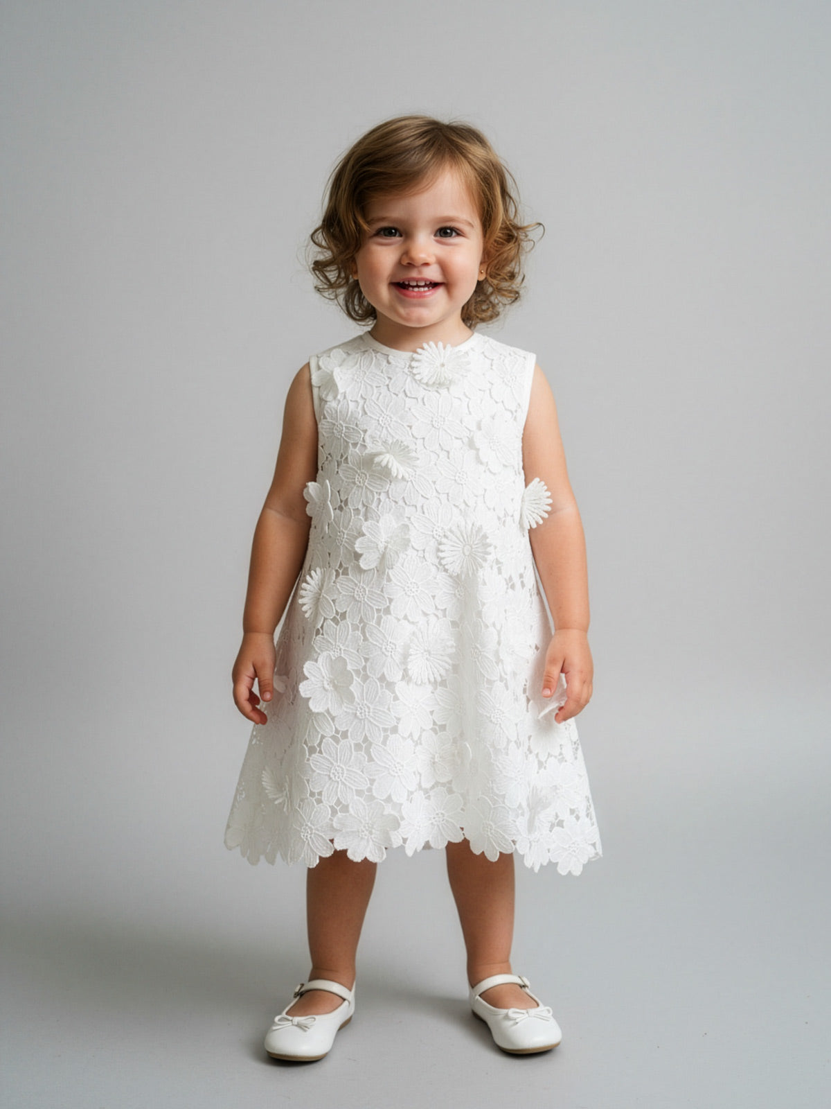 Girl's sleeveless lace dress - YVETTE