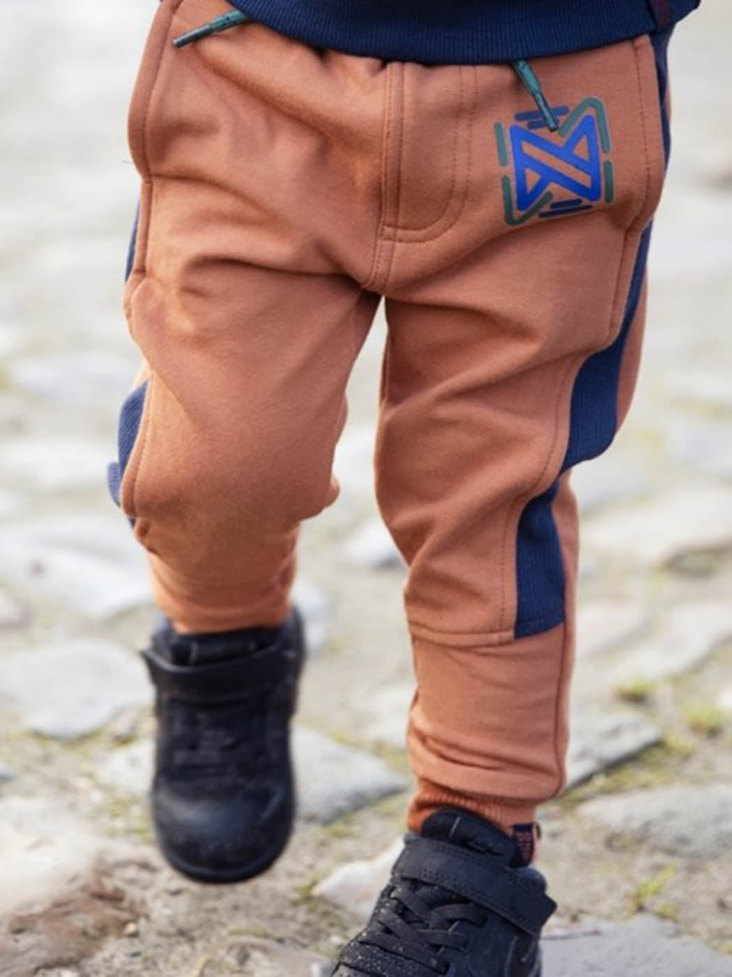 Boy's Jogging Trousers -  F40817-37 Brown