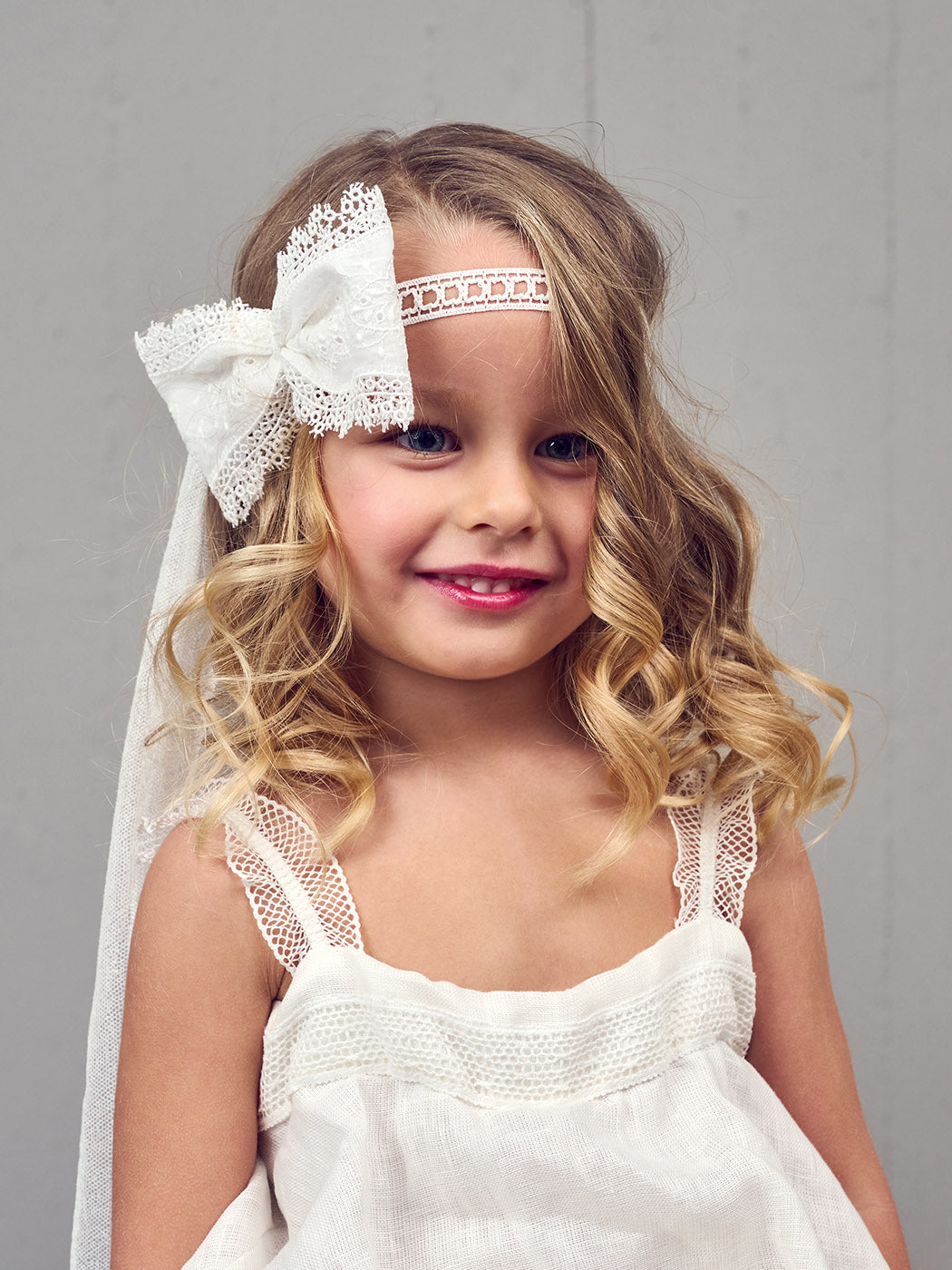 Girl's Hair ribbon with lace bow - IRO